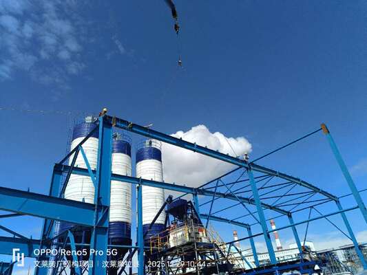 Estrutura personalizada do telhado do armazém construída para suportar condições variáveis ​​de carga de neve para soluções de armazenamento
