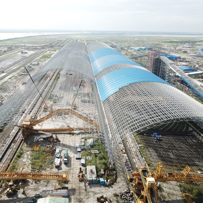 Os quadros de aço do espaço da estabilidade Q235 estruturam a construção 100-300m para o armazenamento de carvão
