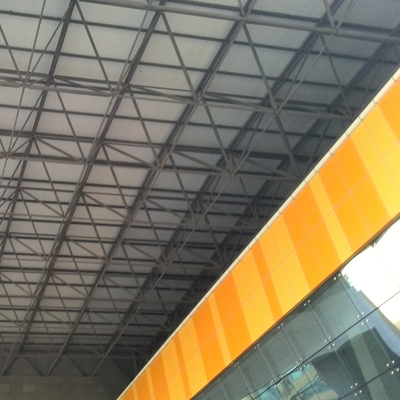 Telhado de aço da construção civil 150mm Rockwool dos quadros do espaço de S355JR para o estádio