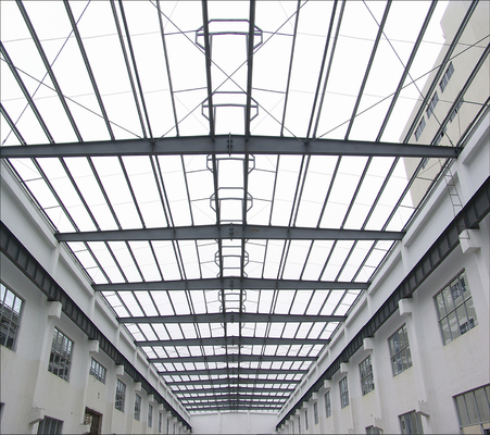 Plutônio da instalação da claraboia da abóbada do telhado do metal da casa pré-fabricada para a construção civil