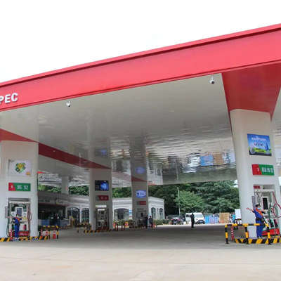 Q345 pré-fabricou o telhado do EPS da construção de aço do dossel do posto de gasolina