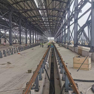 Estrutura de telhado Q355 Steel Frame 50 120mm para armazenamento