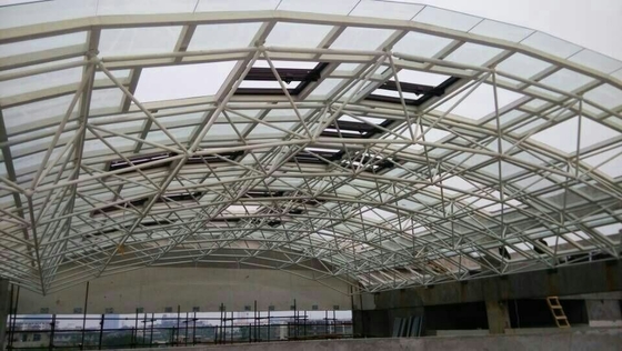 Telhado de aço da luz da estrutura de telhado 0.8mm do quadro do espaço da casa pré-fabricada longa do período