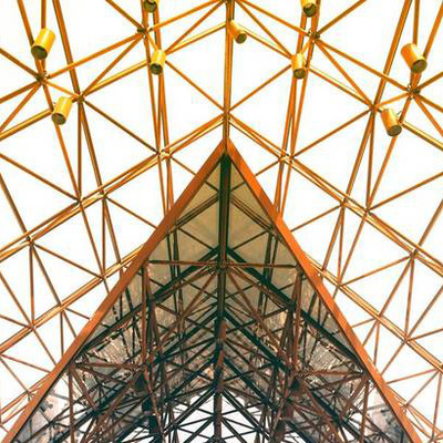 Estrutura de construção clara pré-fabricada da armação de aço para a vertente