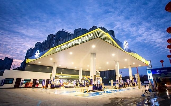 Estruturas de aço leve para telhados de postos de gasolina