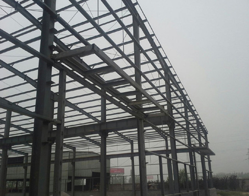 Quadros de porta de aço para instalações industriais Soluções estruturais robustas para fabricação