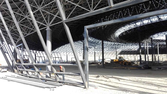 Cobertura de Extensão de Armazenamento de Carvão em Estrutura Espacial em Construção de Estrutura de Aço